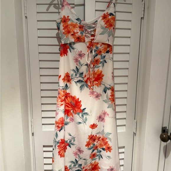 Lulu's Bloom with a View White Floral Skirt Set - Picture 7 of 7